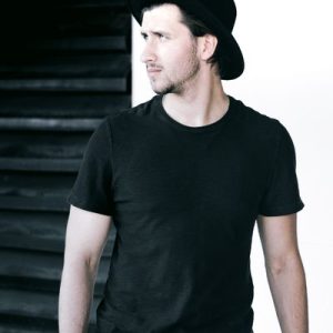 Black Minimalist Crew Neck T-Shirt